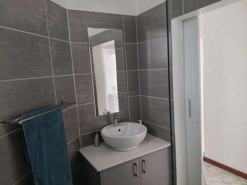 To Let 2 Bedroom Property for Rent in Cape Town City Centre Western Cape